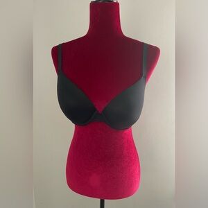 PinkVictoria's Secret Black Bra